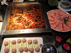 -二荆条·蜀鲜汇城市森林火锅