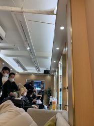 -一東造型烫发染发