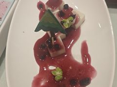 -海派美食·家宴海鲜青岛菜·石锅鲽鱼头(东方城店)