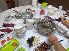 -养牛邓·潮汕牛肉海鲜自助火锅(广州店)