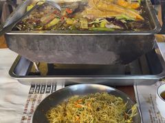 -后街佬·炭火鲜鱼杂(南城店)