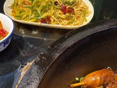 -鱼窝棚柴火铁锅炖(富山屯店)