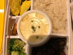 -老娘舅餐厅(黄龙体育中心店)