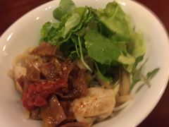 Cao Lau-吕小姐咖啡