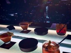 -OZONE 顶楼酒吧(香港丽思卡尔顿酒店)