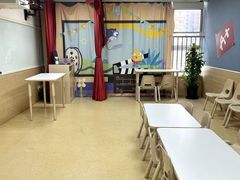 -瑞思少儿中心·少儿英语素养启蒙(勒泰直营校区)