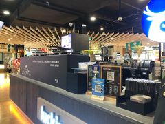 -luckin coffee瑞幸咖啡(绿地凤起店)
