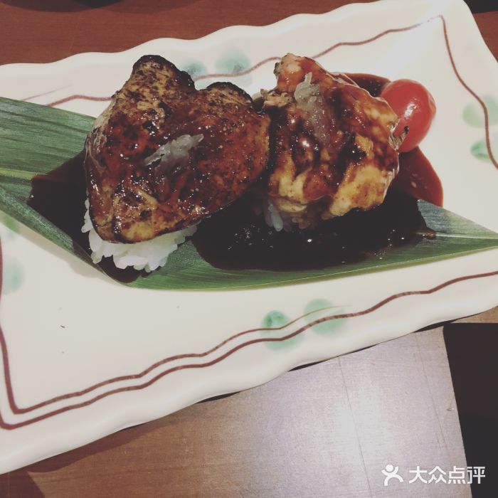 魔丼屋(日月光店)鹅肝寿司图片