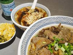 -粉吖吖·邵阳米粉(体育西路店)