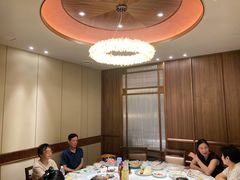 -荣兴酒家(徐家汇店)