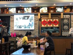 -黑白电视长沙小吃(美林M·LIVE天地东座店)