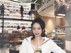 -黑胶星球(华发中城商都店)