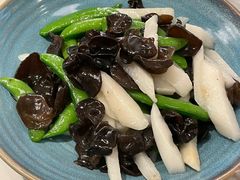 甜豆云耳炒山药-鹿港小镇(霄云店)