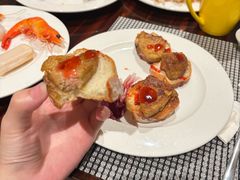 -广州万富希尔顿酒店·感趣自助餐厅·金秋蟹宴生蚝海鲜刺身