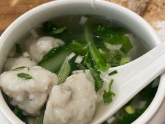 鲜嫩黄花鱼丸汤-将相和·海鲜蒸饺大连菜