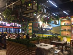 -钢管厂五区小郡肝串串香(蜀都万达店)