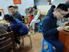 -何永光123鲜牛肉馆(1号店)