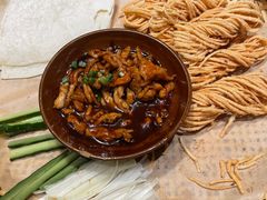 新派京酱肉丝-魏铭鱼头捞饭(晋阳路店)