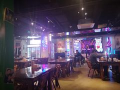 大堂-马路牙子地桌烤肉(工体店)