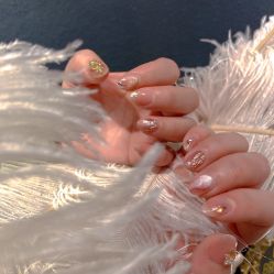 -雪儿·YuKi美甲美睫皮肤管理Salon