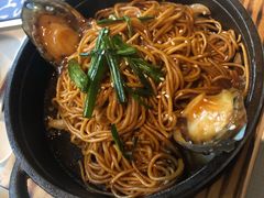 葱香鲍鱼捞面-夜上海(新天地店)