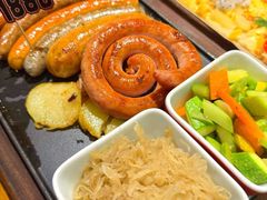 德式香肠拼盘-1886德国汽车餐厅(外滩中央店)