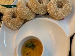 炸虾饼配泰国梅子酱-帕蓝·暹罗料理(大学路店)