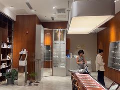 -上野眼镜(深圳湾万象城店)