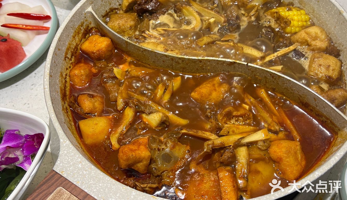 西铁营好吃下饭肉好多的牛腩火锅🔥