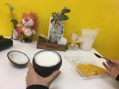 -志龙皇冠吃货椰子铺