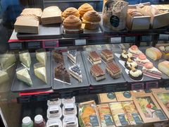 -星巴克(南京孵鹰大厦店)