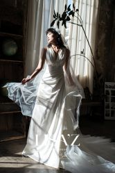 -Renee芮亦婚纱(原丽莎)