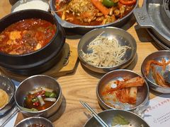 -姜虎东白丁烤肉(虹桥天地店)