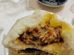 蟹黄蟹肉包-留芳·文旅古月楼(老街店)