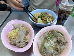 -榮泰米粉湯(Left Shop)