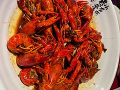 -龙巢盱眙龙虾·牛蛙·烧烤宵夜(八卦岭店)