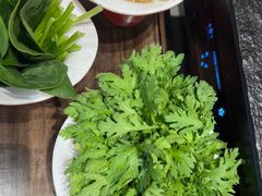 -醉董牛川派鲜肉自选火锅(烟台店)