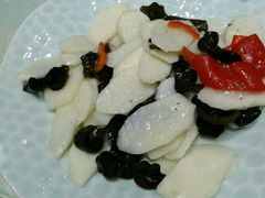 -侬佳蒸菜馆(听潮店)
