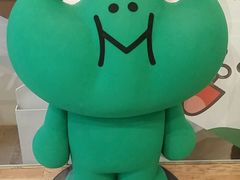 -LINE FRIENDS Garosu-gil Flagship Store