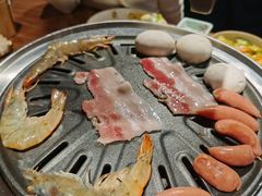 -明洞阿姨·韩式酱蟹烤肉·创意料理(三元桥店)