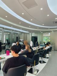-MOVAN  HAIR莫凡匠人发型屋