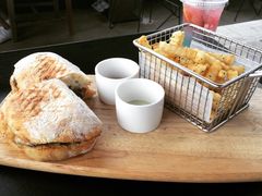 -Cafe Aewol Monsant