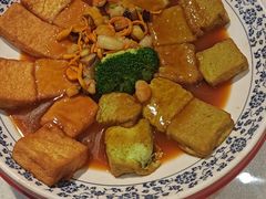 -花溪雨·森林餐厅(石基店)