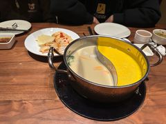 -揽季锅物会·海鲜姿造(五四路店)