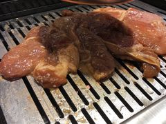 -臻牛烤肉
