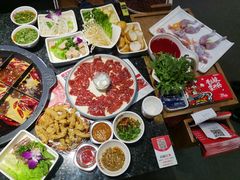 鲜牛蛙仔-井格重庆火锅(临平银泰城店)