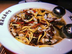老坛子酸菜鱼-新太二·鲜料川菜(晶耀前滩店)