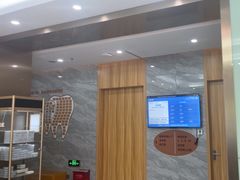 -上海仁爱医院口腔科 · 种植