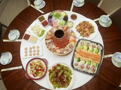 -鑫渔港海鲜本地菜·山海关浑锅(东戴河店)