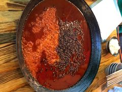 -岗上渣渣老火锅(两路口店)